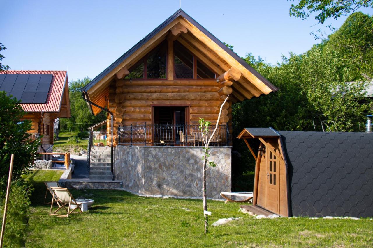 Вилла Brunarica Biopark -Log House Biopark Гросупле Экстерьер фото